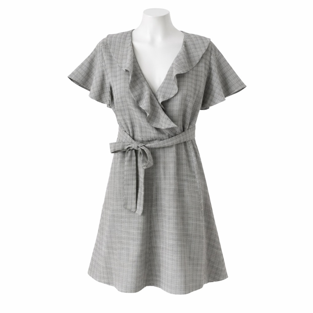 Size 6 DKNY Women’s Flutter Sleeve Wrap Dress Grey Plaid Fit Flare Belted